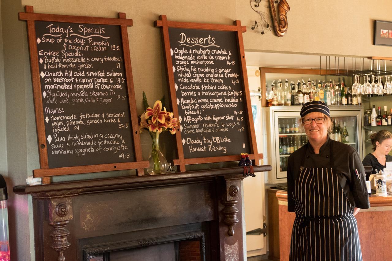 Church Hill Boutique Lodge & Restaurant Half-moon Bay Esterno foto